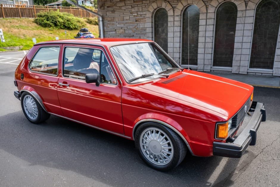 1981 Volkswagen Golf & Rabbit sold for $8,500