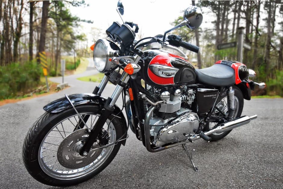 2007 Triumph New Bonneville (2000+) sold for $5,700