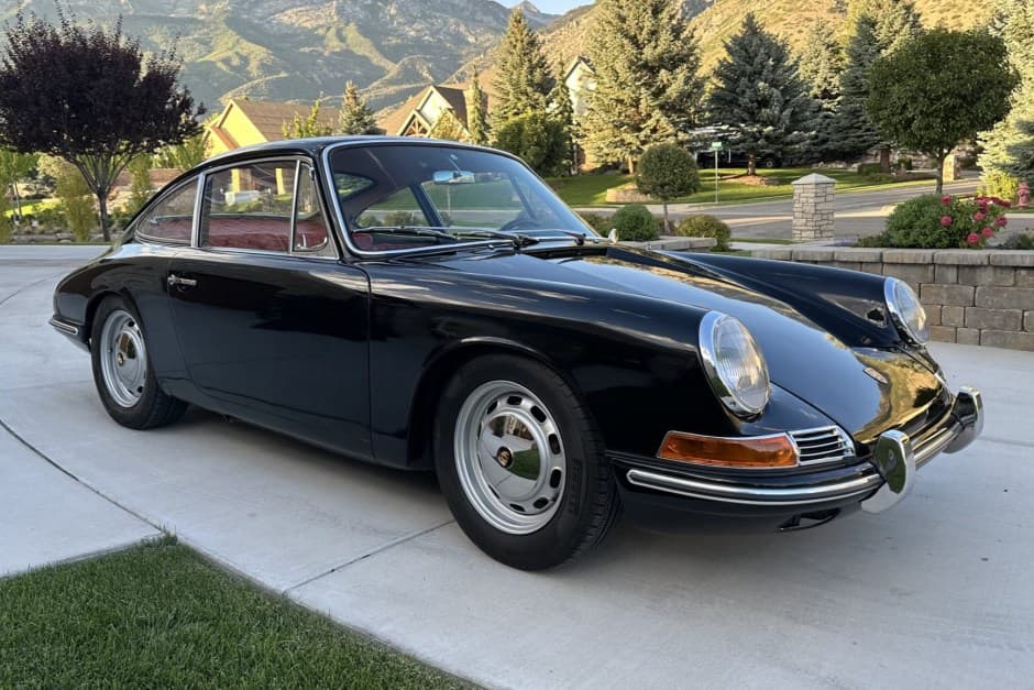 1966 Porsche 912 sold for $55,500