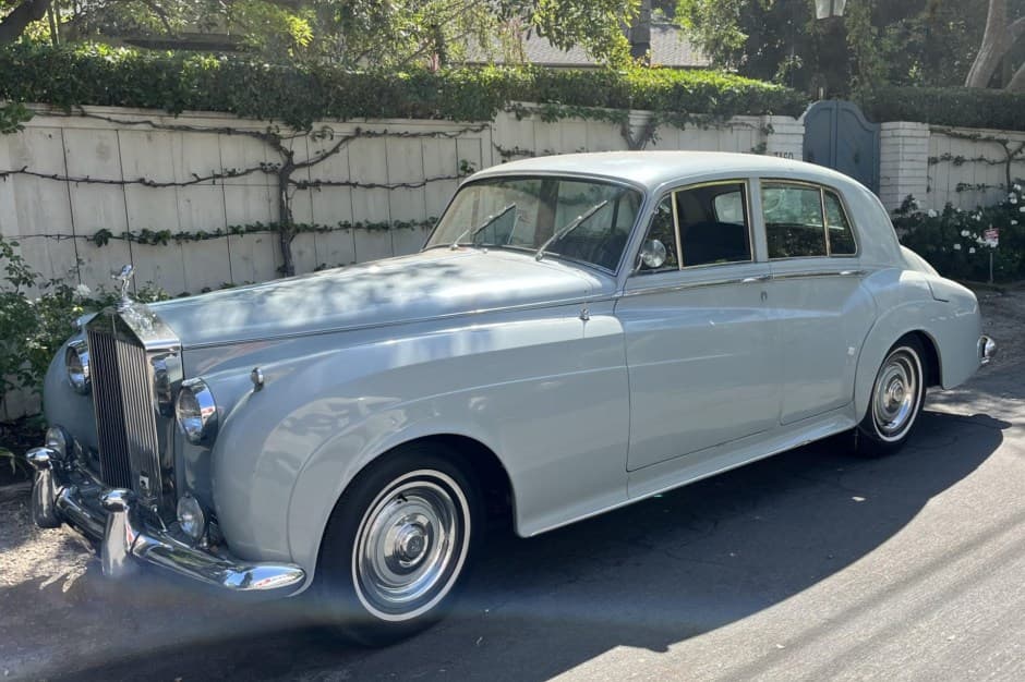 1960 Rolls-Royce Silver Cloud & Phantom V sold for $24,750