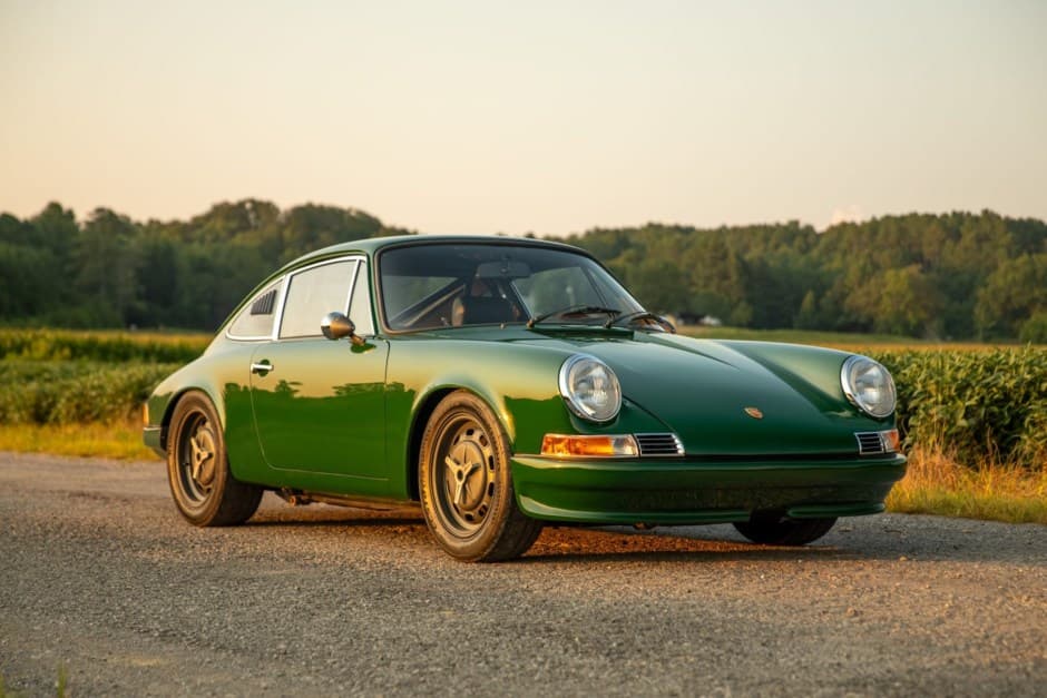 1970 Porsche LWB 911T (1969-1973) sold for $157,911