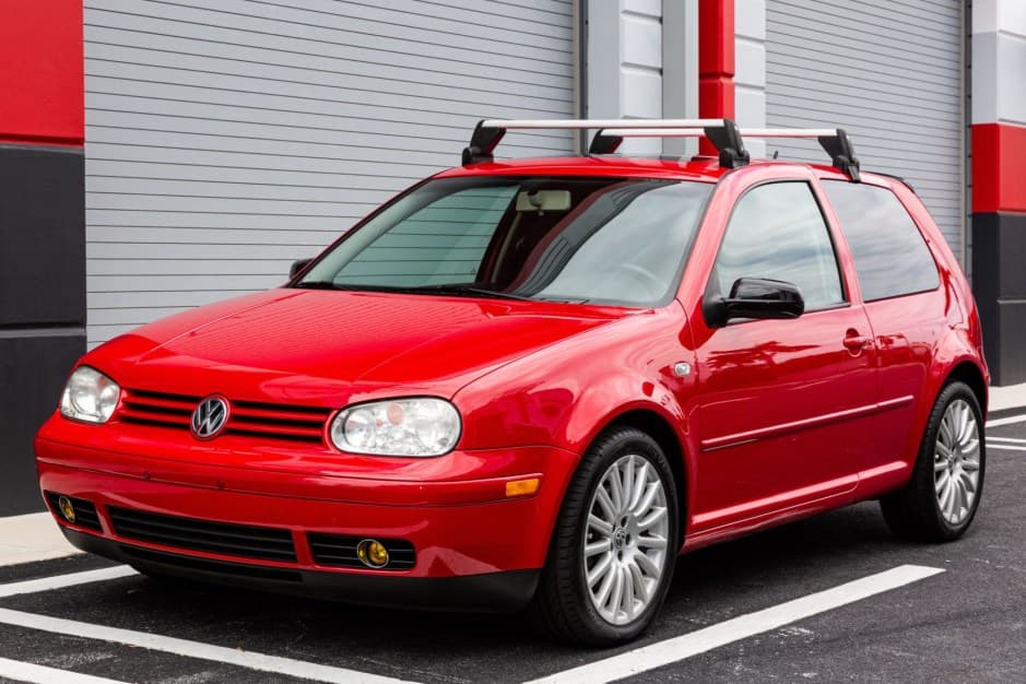 2004 Volkswagen GTI Mk4 sold for $11,050