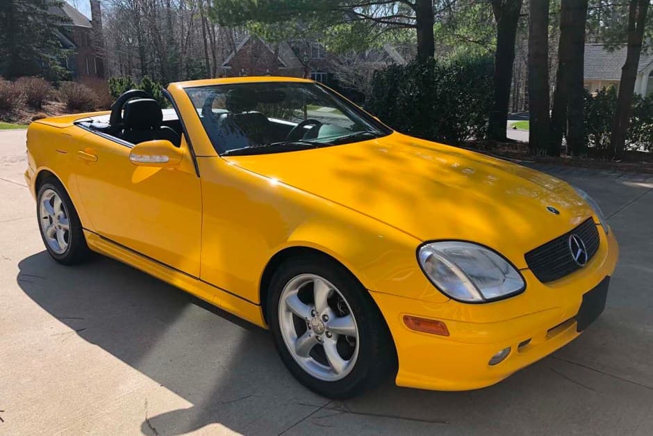2001 Mercedes-Benz SLK-Class sold for $10,100