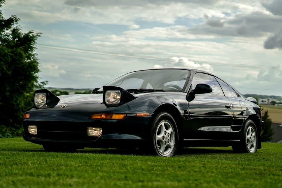 1991 Toyota SW20 MR2 sold for $25,000