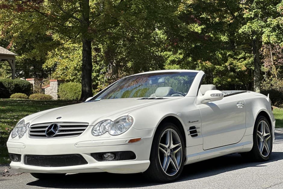 2003 Mercedes-Benz R230 SL sold for $30,000