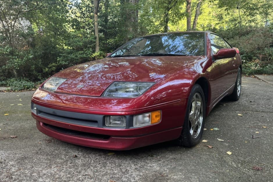 1993 Nissan Z32 300ZX sold for $9,832