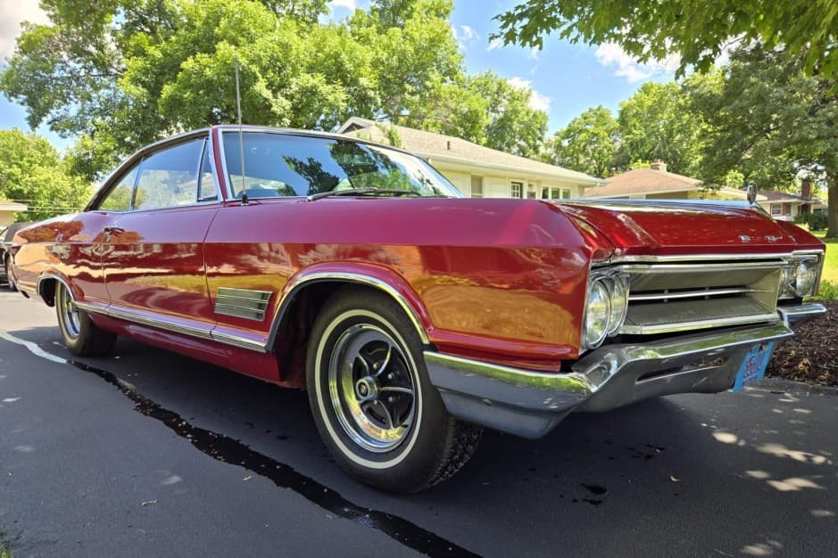 1966 Buick Wildcat sold for $8,500