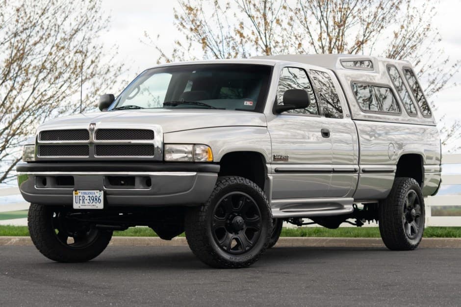 1998 Dodge Ram (1994-2001) sold for $21,500