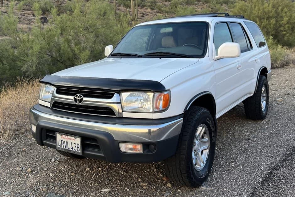 2001 Toyota 4Runner (N180) sold for $21,000