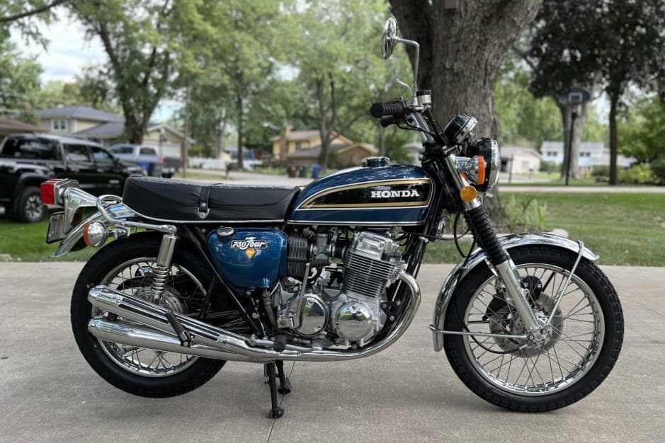 1975 Honda CB750 & CB750A sold for $10,250