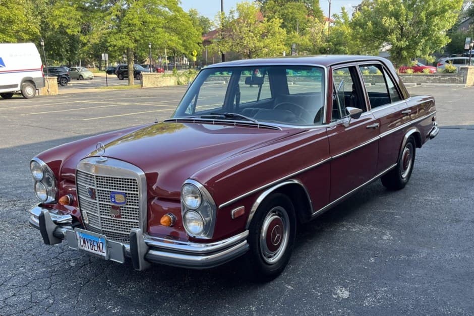 1968 Mercedes-Benz W108 & W109 sold for $7,000