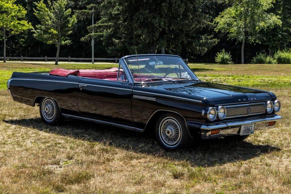 1963 Buick Skylark sold for $13,500