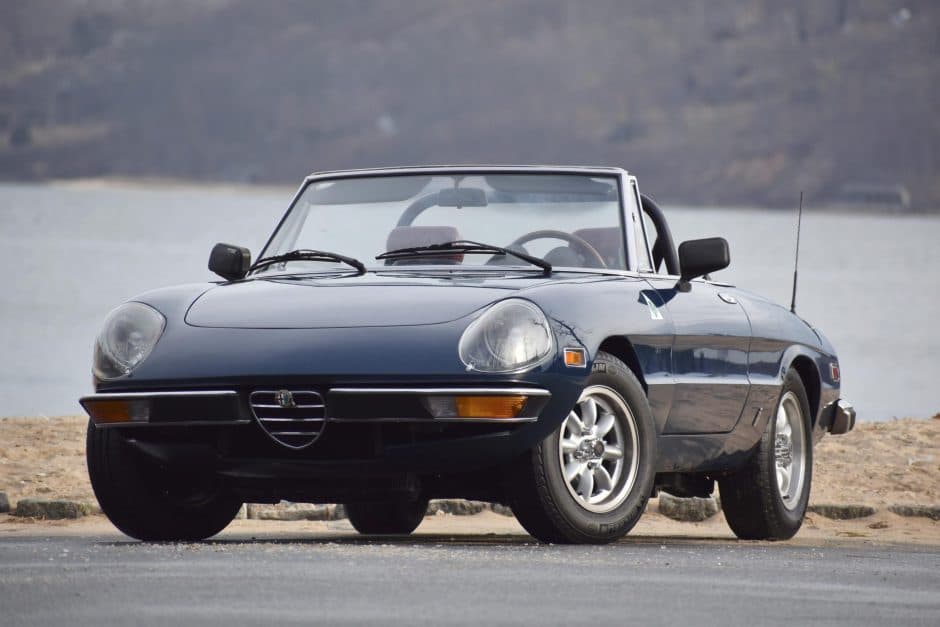 1979 Alfa Romeo 105/115 Spider Series 2 sold for $11,000