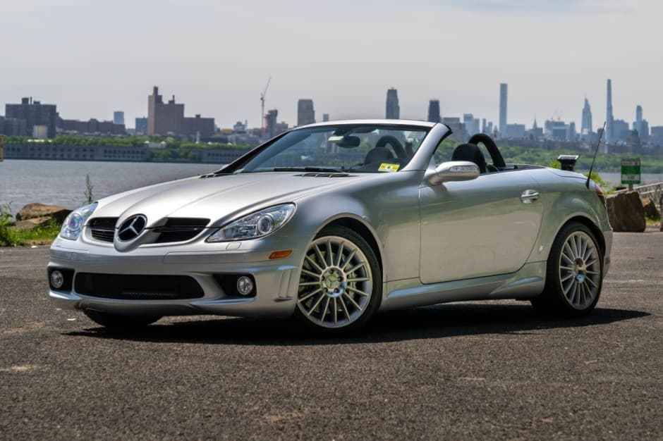 2005 Mercedes-Benz SLK-Class sold for $25,000