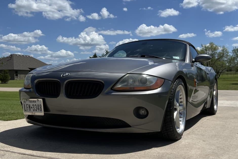 2003 BMW Z4 Roadster E85 sold for $5,550