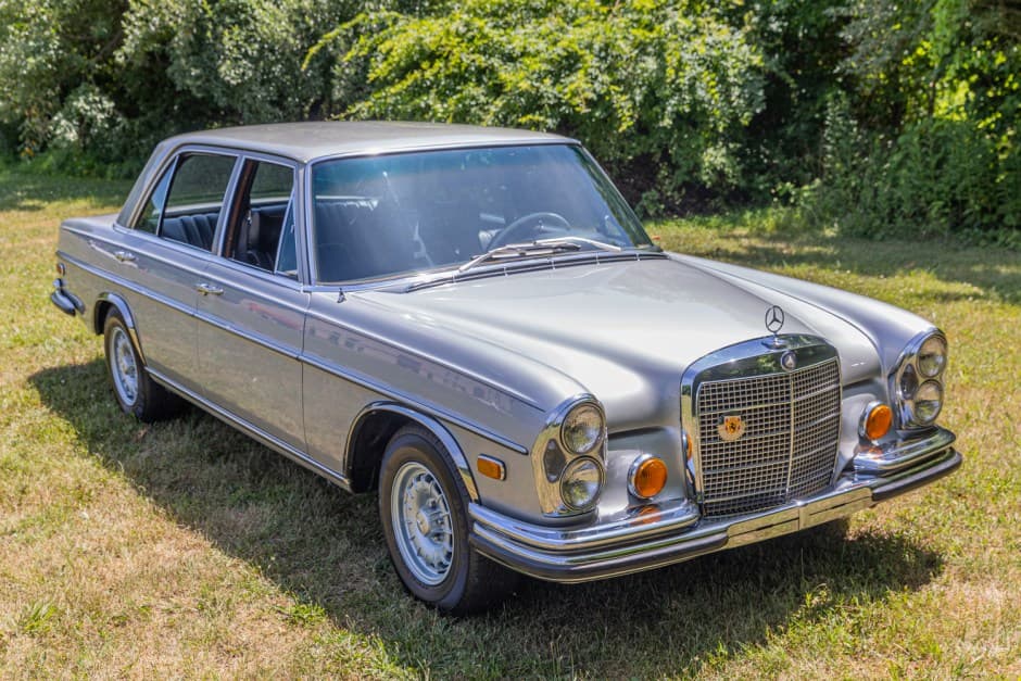 1972 Mercedes-Benz W108 & W109 sold for $17,750