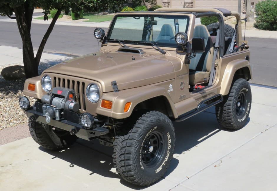 1999 Jeep Wrangler TJ (1997-2006) sold for $12,277