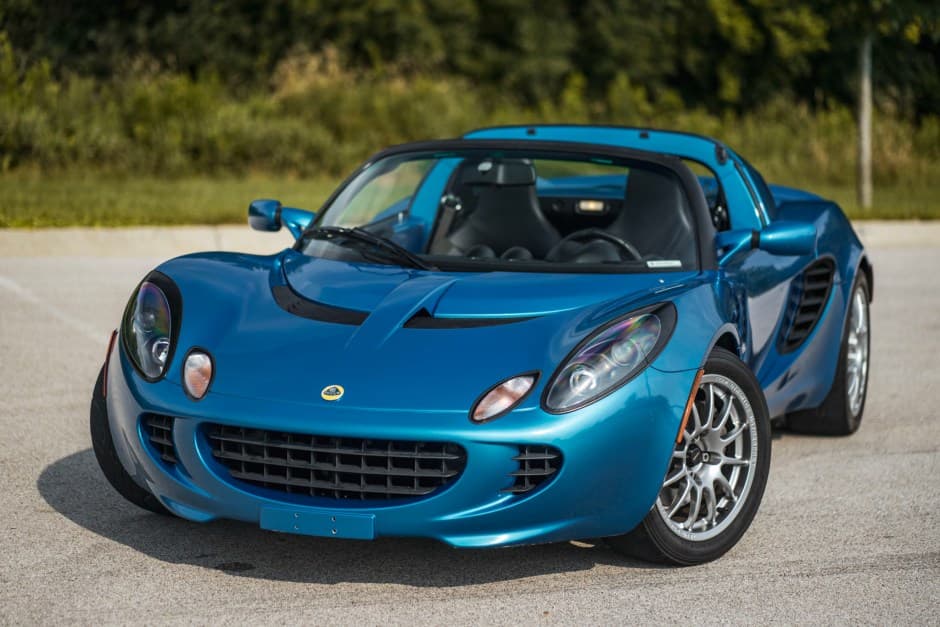 2005 Lotus Elise sold for $34,500
