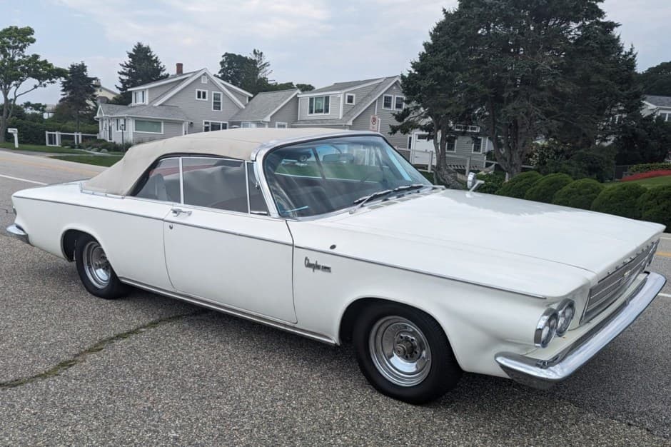 1963 Chrysler Newport sold for $6,500