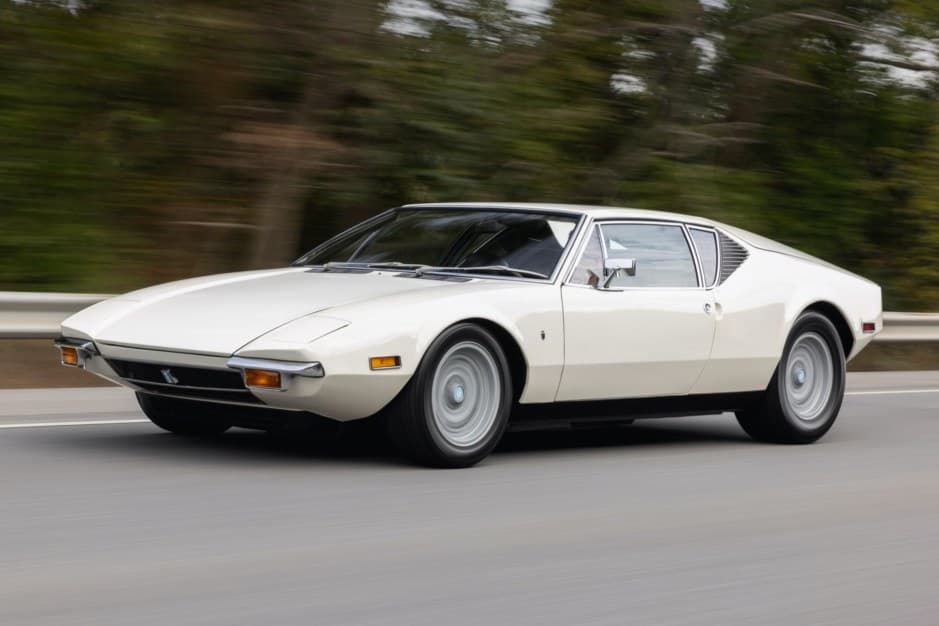 1971 DeTomaso Pantera sold for $102,000