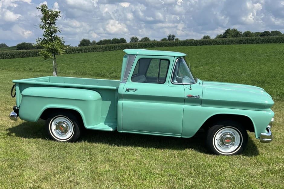 1962 Chevrolet C/K (1960-1966) sold for $22,000