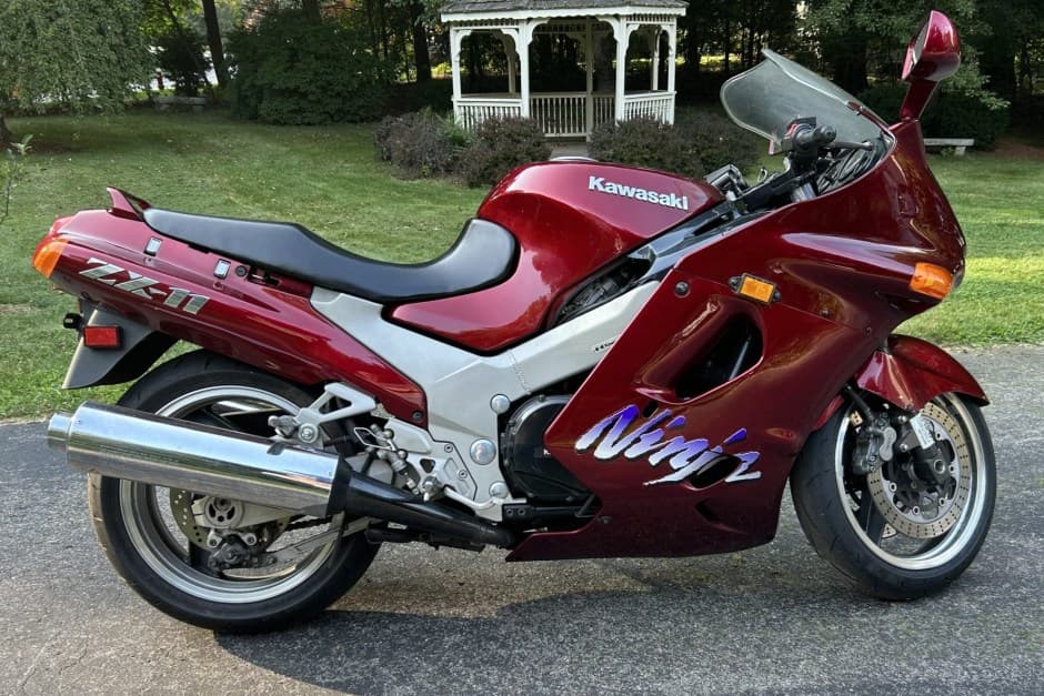 1996 Kawasaki Ninja sold for $5,100
