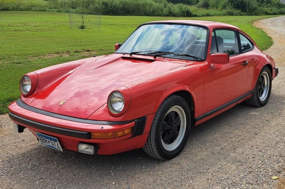 1982 Porsche 911SC sold for $44,000