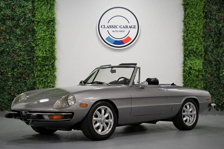 1974 Alfa Romeo 105/115 Spider Series 2 sold for $24,000