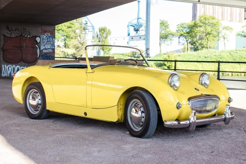 1958 Austin-Healey Bugeye Sprite sold for $18,000