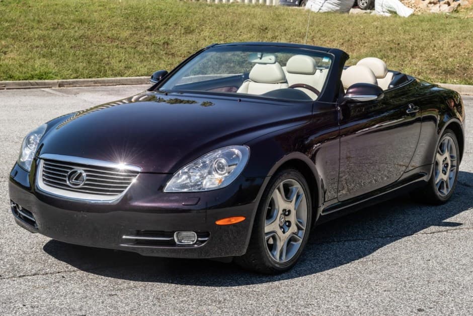 2007 Lexus SC sold for $23,600