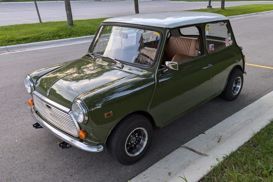 1975 Mini Mk III-Mk V sold for $14,000