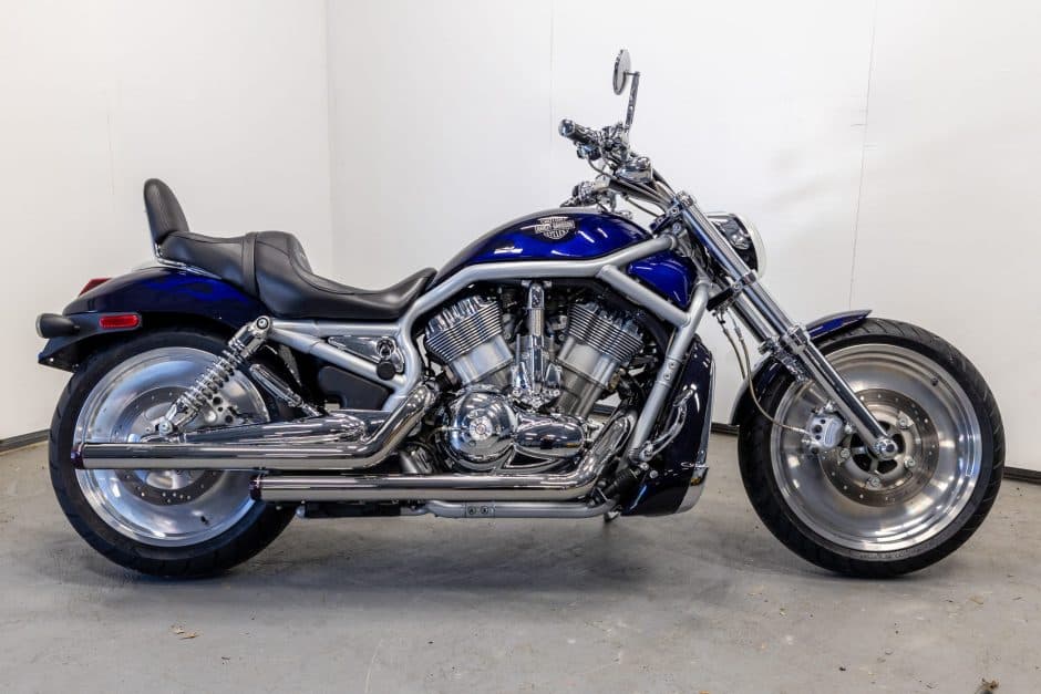 2002 Harley-Davidson V-Rod sold for $7,500