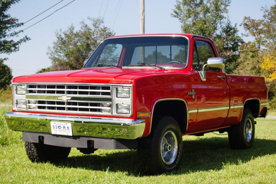 1986 Chevrolet C/K (1973-1991) sold for $22,999