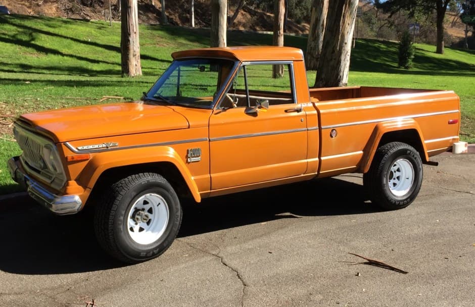 1973 Jeep  sold for $9,000