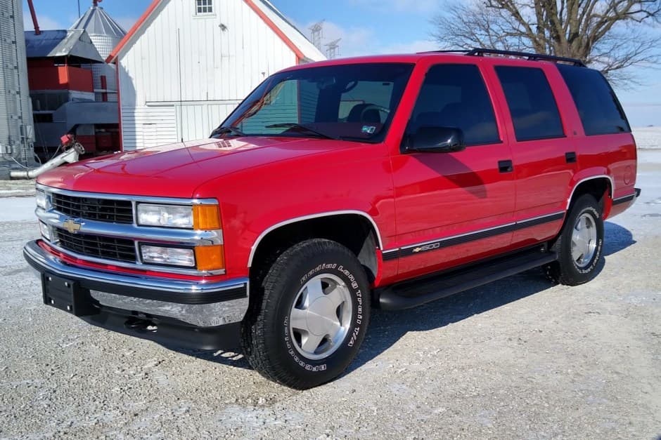 1996 Chevrolet Tahoe GMT400 sold for $38,250