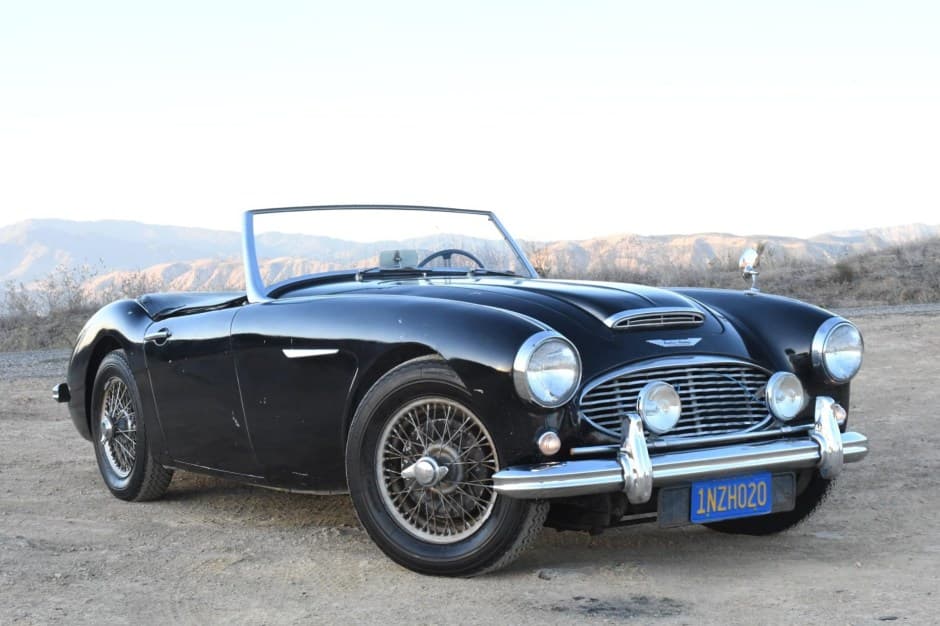 1958 Austin-Healey 100-6 sold for $25,250