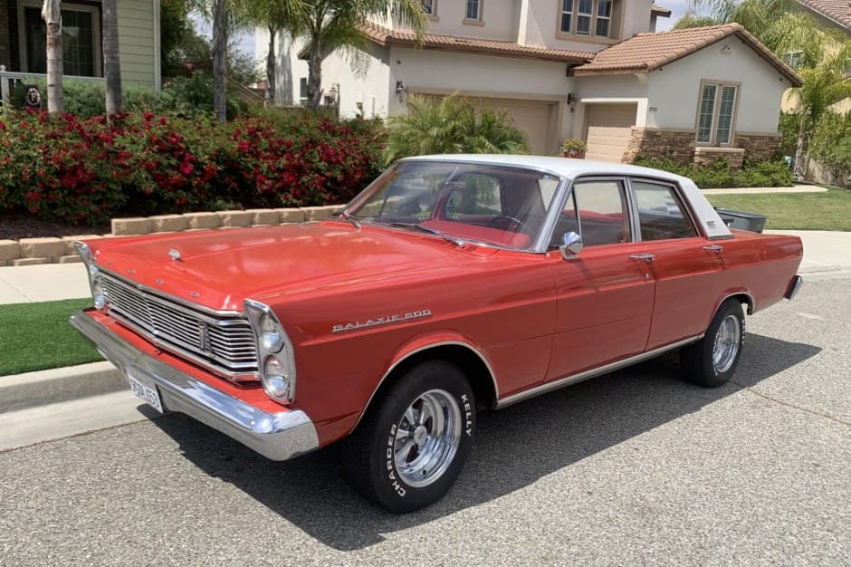 1965 Ford Galaxie sold for $5,800