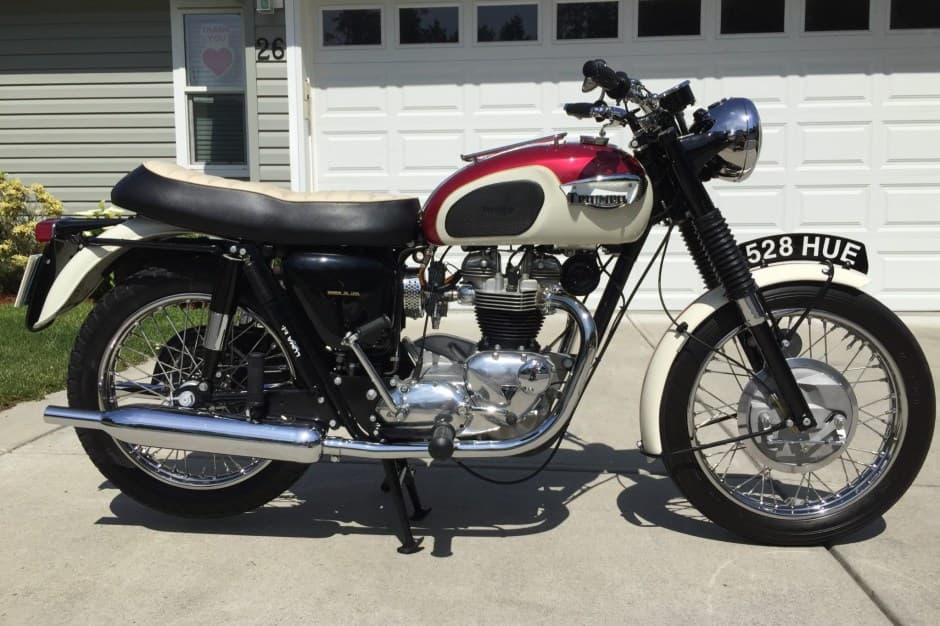 1967 Triumph  sold for $10,500