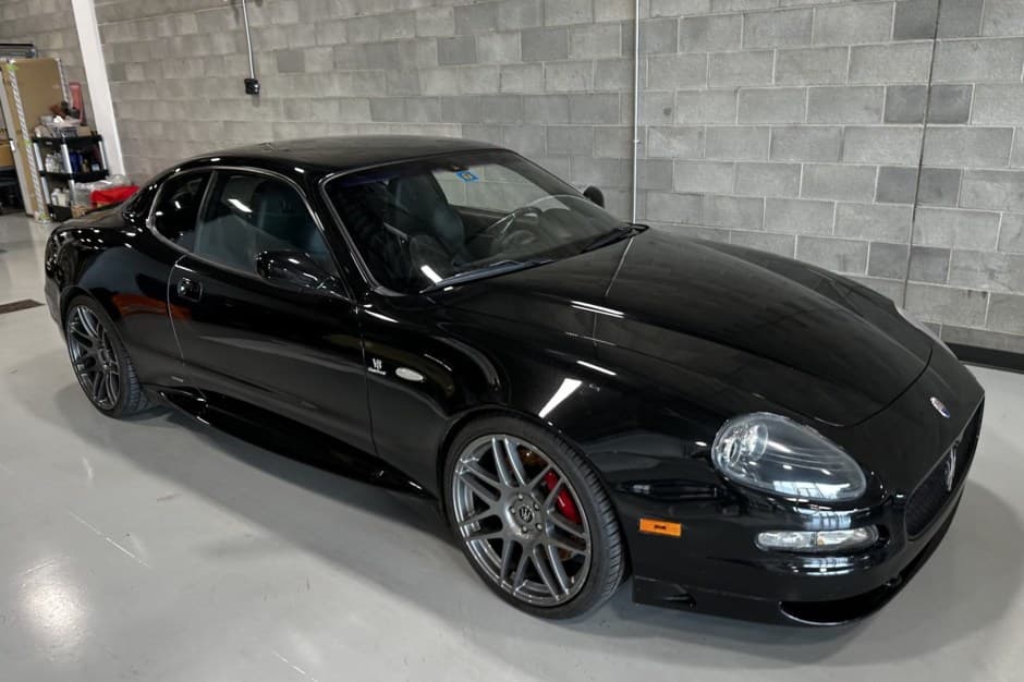 2005 Maserati Coupe & Spyder sold for $11,100