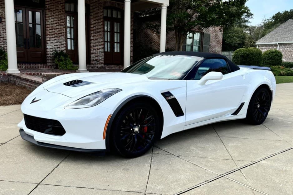 2015 Chevrolet Corvette C7 sold for $61,250