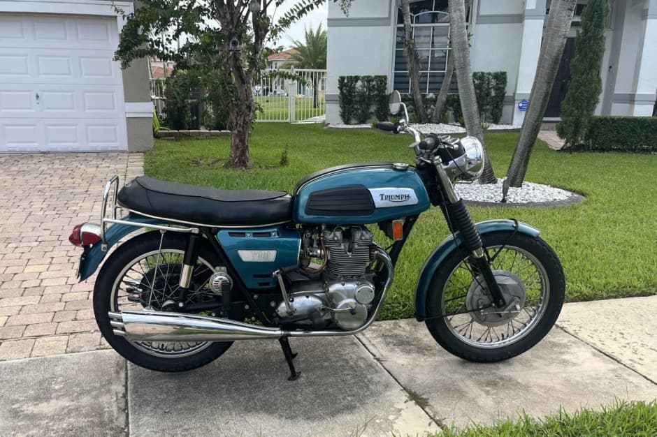 1969 Triumph Trident sold for $6,000
