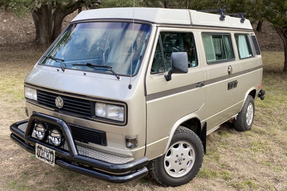 1991 Volkswagen Vanagon sold for $32,750