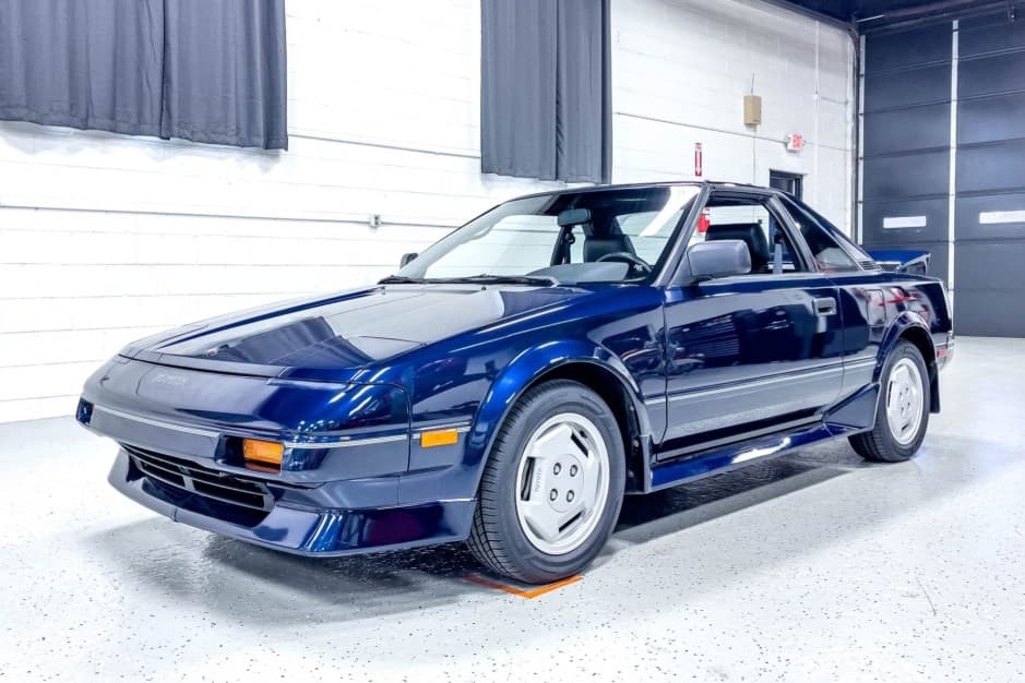 1987 Toyota AW11 MR2 sold for $18,888
