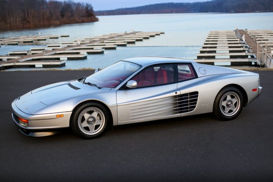 1988 Ferrari Testarossa sold for $122,000