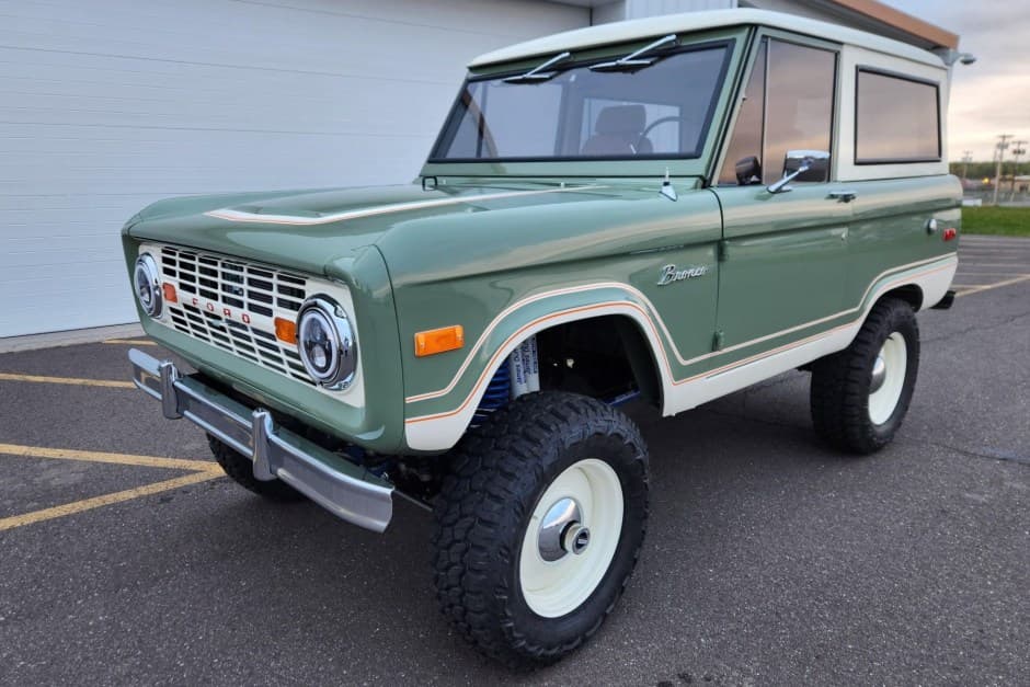 1966 Ford Bronco U13/U14/U15 1966-1977 sold for $86,500