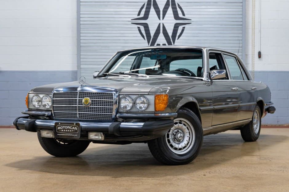 1980 Mercedes-Benz W116 S-Class sold for $11,000