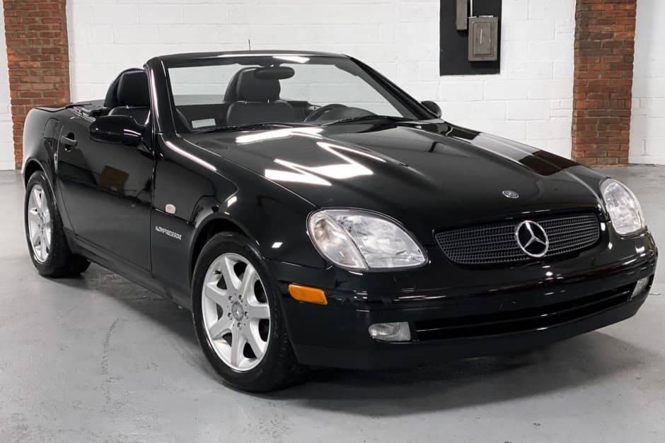 1998 Mercedes-Benz SLK-Class sold for $16,000