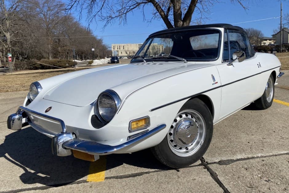 1973 Fiat 850 sold for $7,700