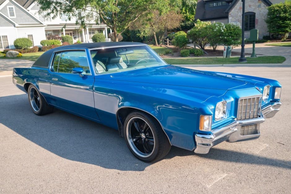 1972 Pontiac Grand Prix sold for $17,000