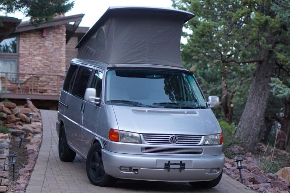 2003 Volkswagen EuroVan sold for $15,900
